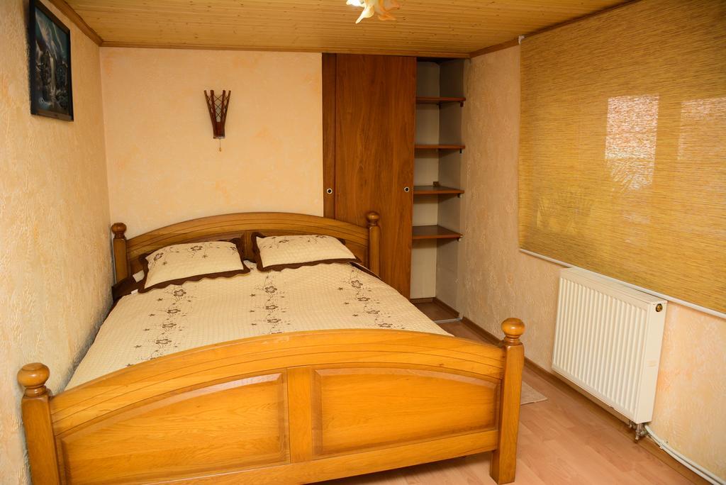 Bazar Motel Chişinău Eksteriør billede