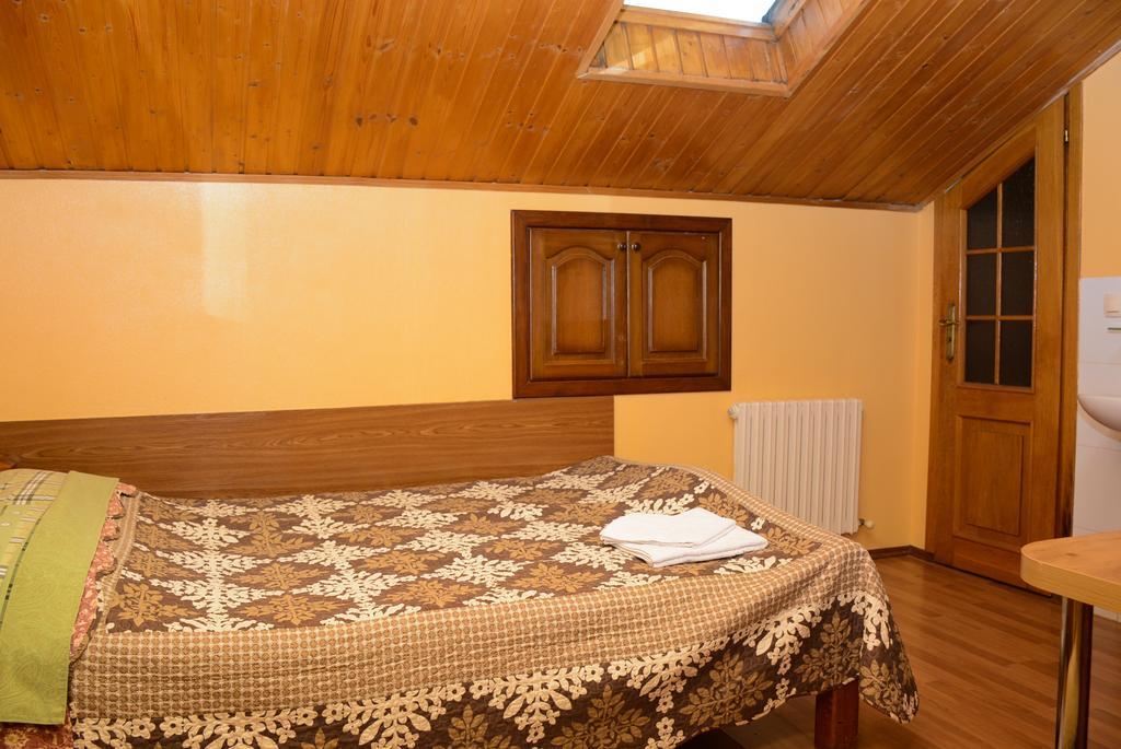 Bazar Motel Chişinău Eksteriør billede
